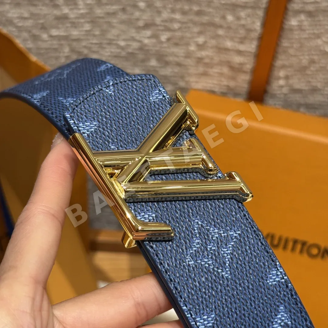 루이비통 디멘션 모노그램 헤리티지 40mm 리버서블 벨트 상세 이미지 4
