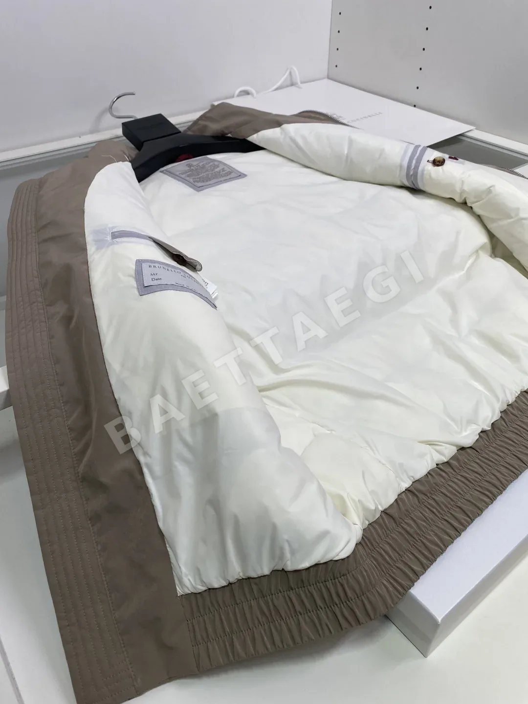 브루넬로쿠치넬리 구스다운 남성 조끼 상세 이미지 7