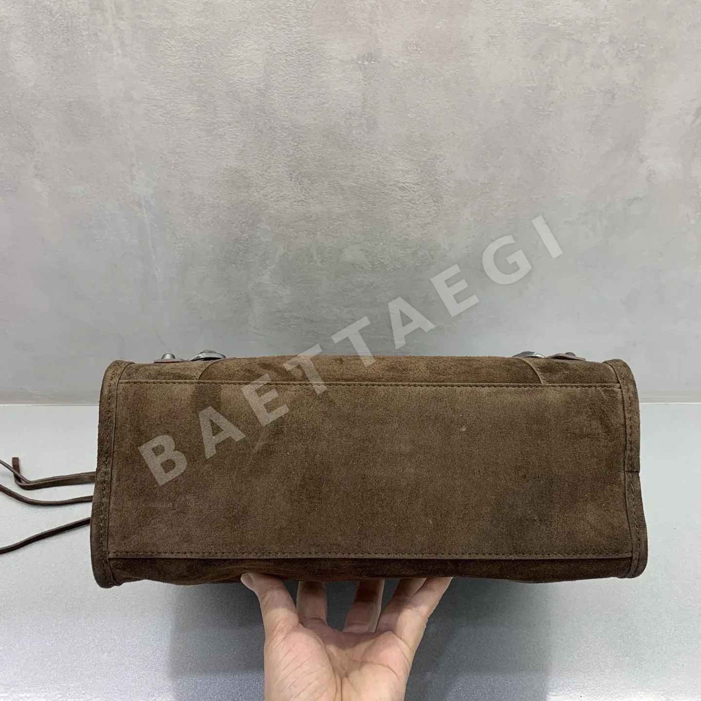 발렌시아가 르 시티 미디엄 핸드백 상세 이미지 4
