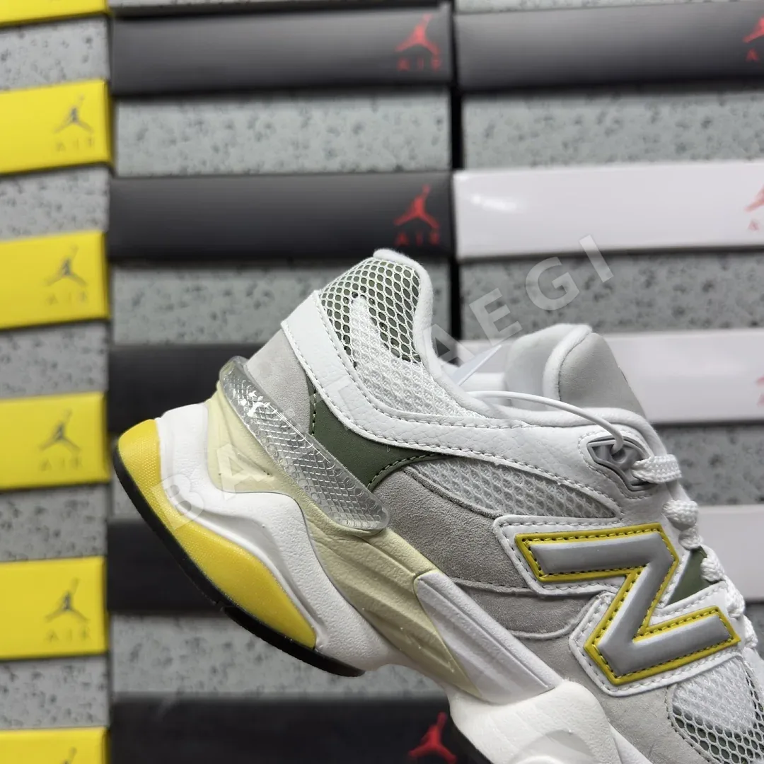뉴발란스 [C] 9060 U906089D 202266 New Balance 9060 White Apollo Gold 상세 이미지 4
