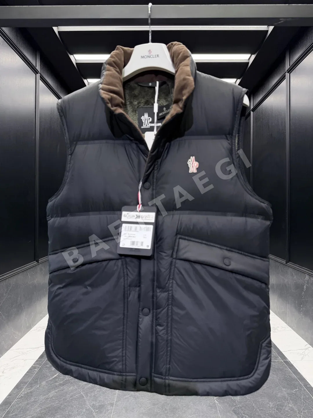 몽클레르 그레노블 아울 퀼티드 조끼 상세 이미지 6