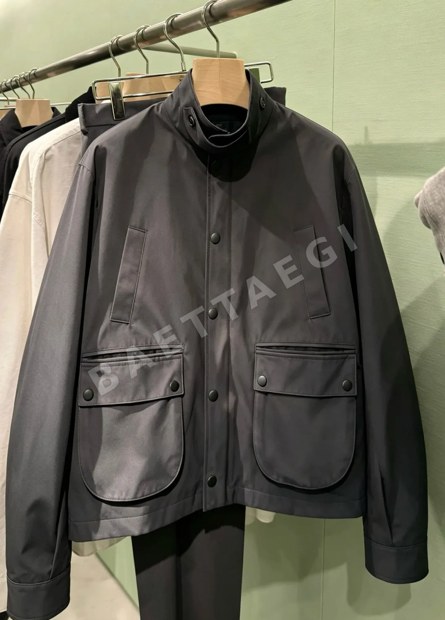 프라다 남성 자켓 상세 이미지 2