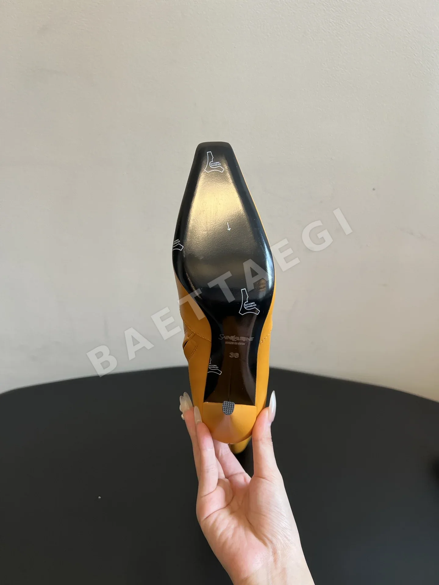 생로랑 부츠 스퀘어토 상세 이미지 5