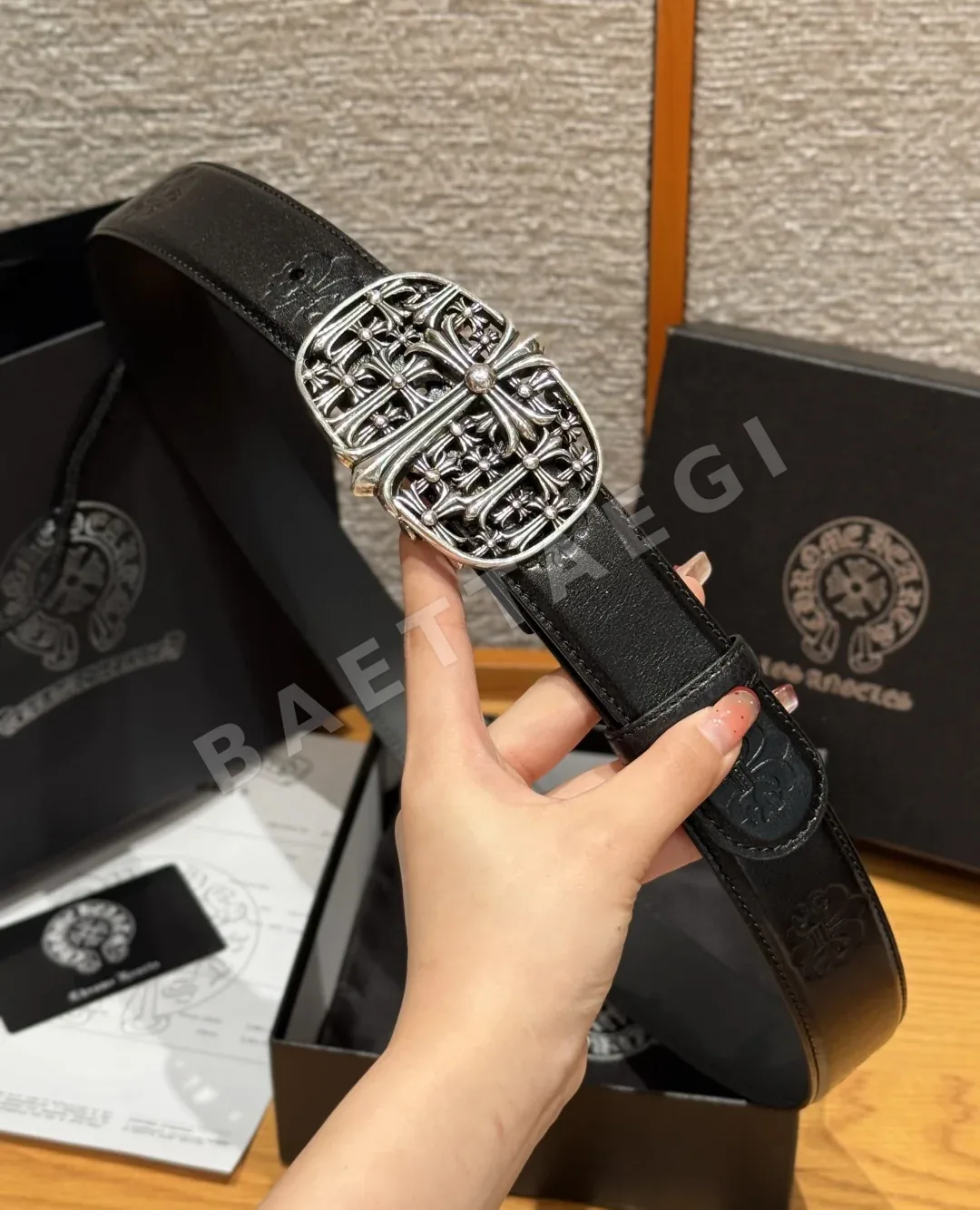 크롬하츠 캐서드럴 스터드 가죽 벨트 상세 이미지 4