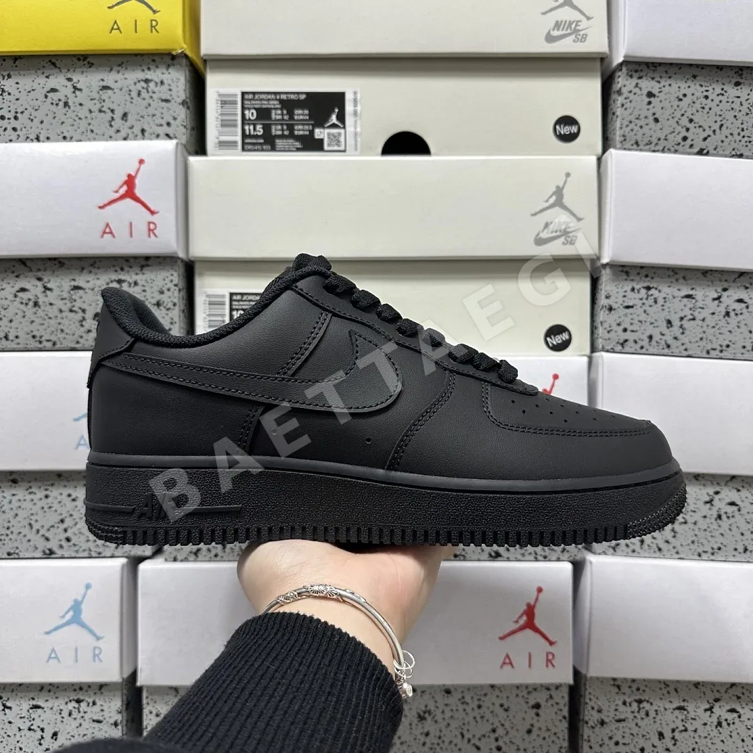 나이키 [XY/PB] 에어 포스 1 로우 CW2288-001 201727 Nike Air Force 1 Low '07 Black 상세 이미지 4