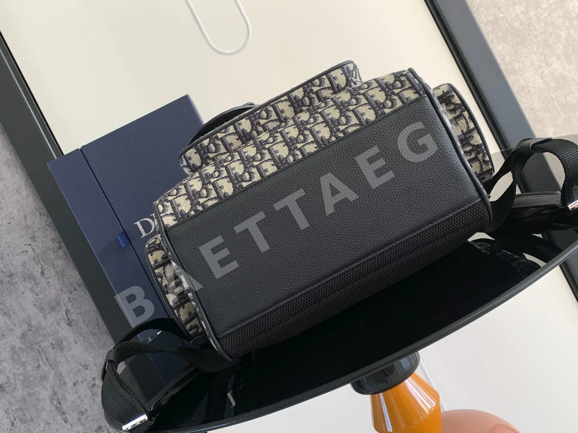디올 새들 자카드 백팩 상세 이미지 4