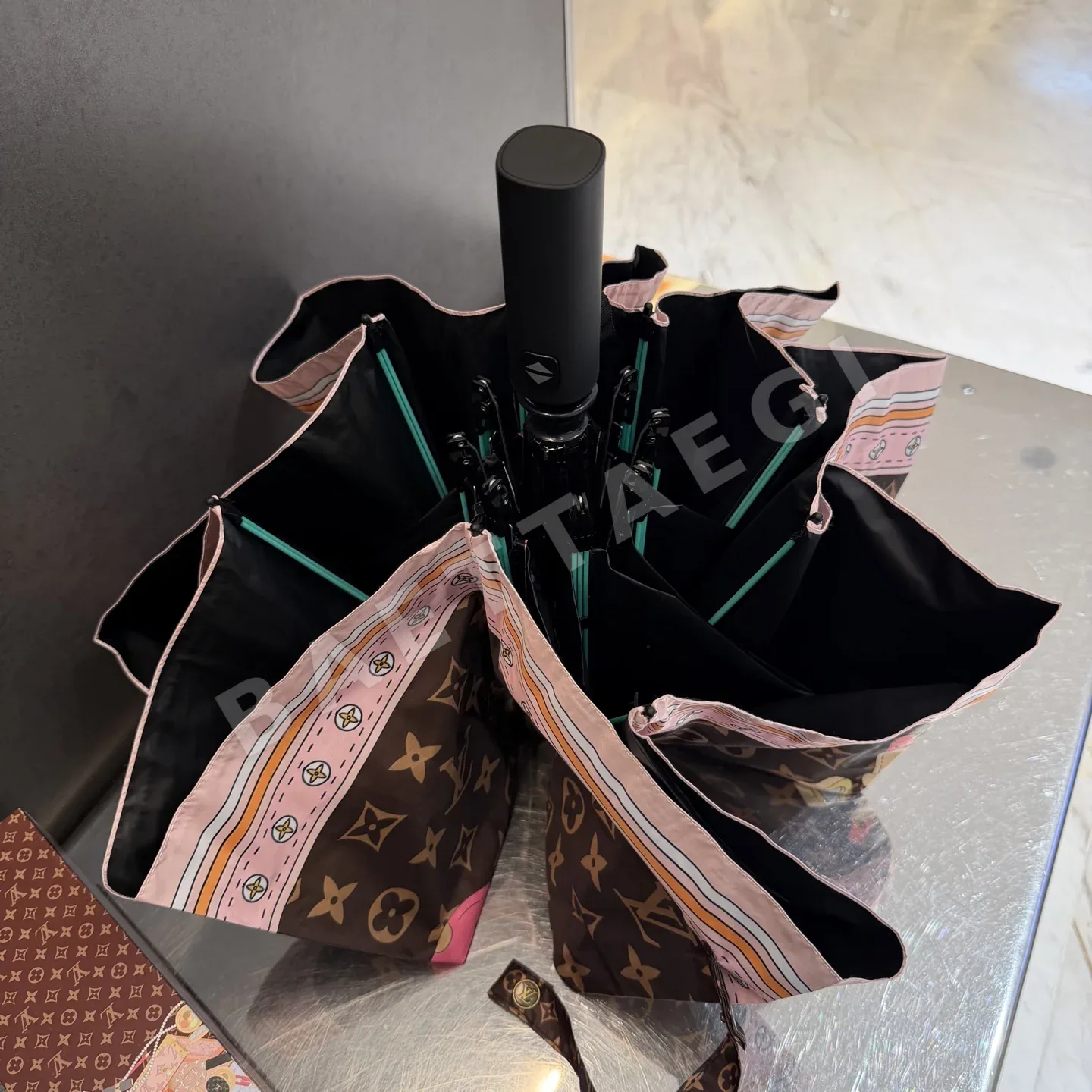 루이비통 우산 85701 Louis Vuitton Umbrella 상세 이미지 5