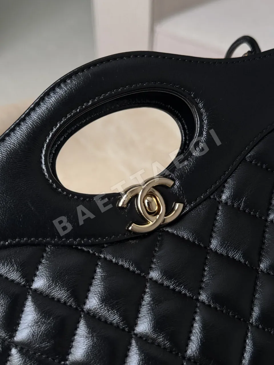샤넬 25P 미니 연금장 블랙 가방 25P 상세 이미지 3