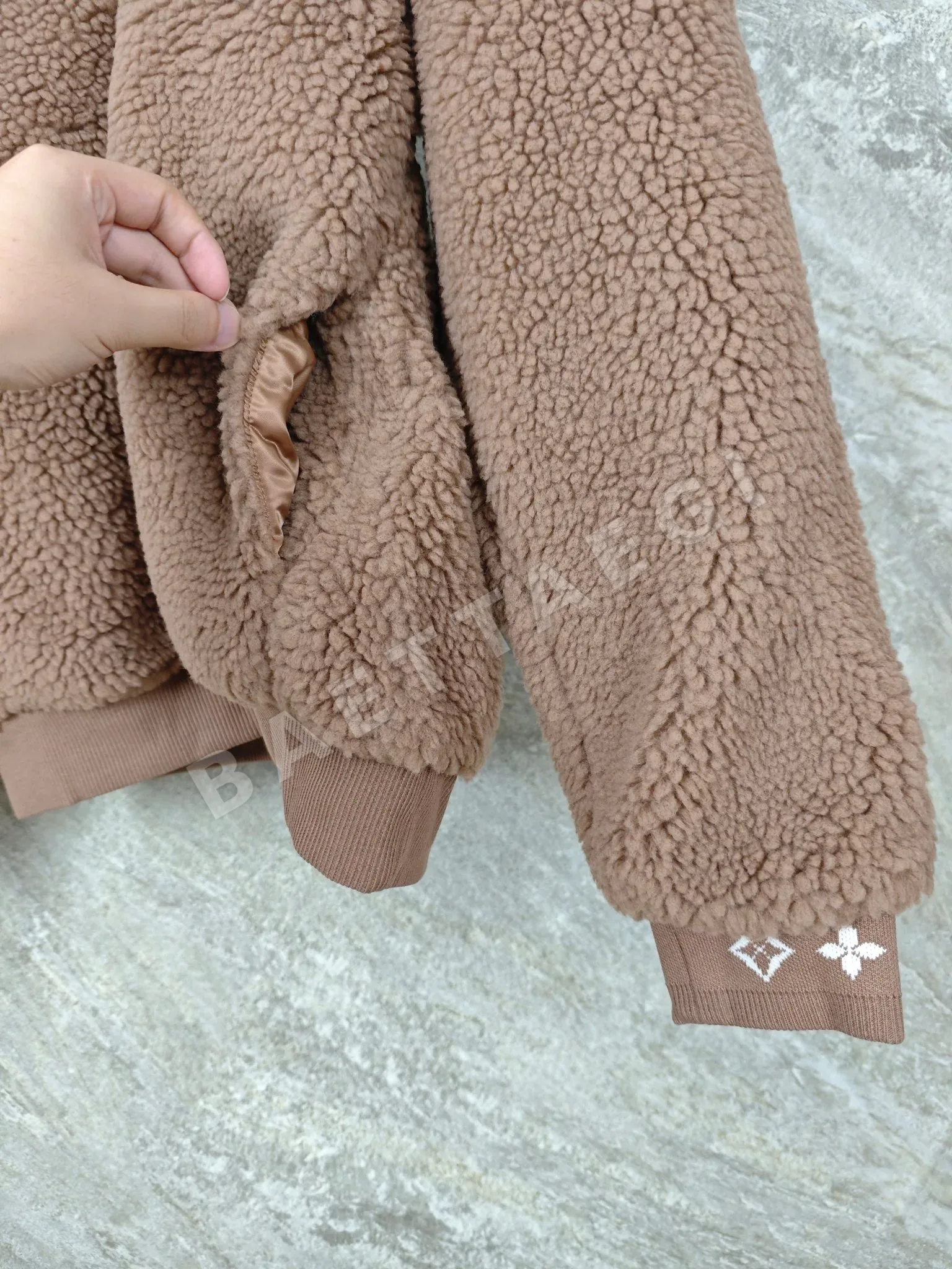 루이비통 가죽 테디 남성 자켓 상세 이미지 6