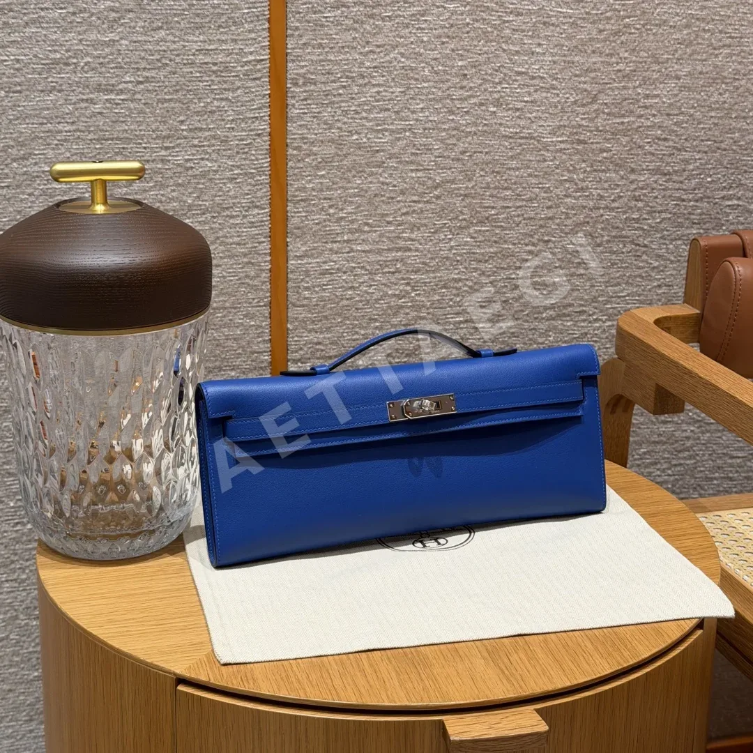 에르메스 켈리 블루 일렉트릭 스위프트 가죽 핸드백 상세 이미지 10