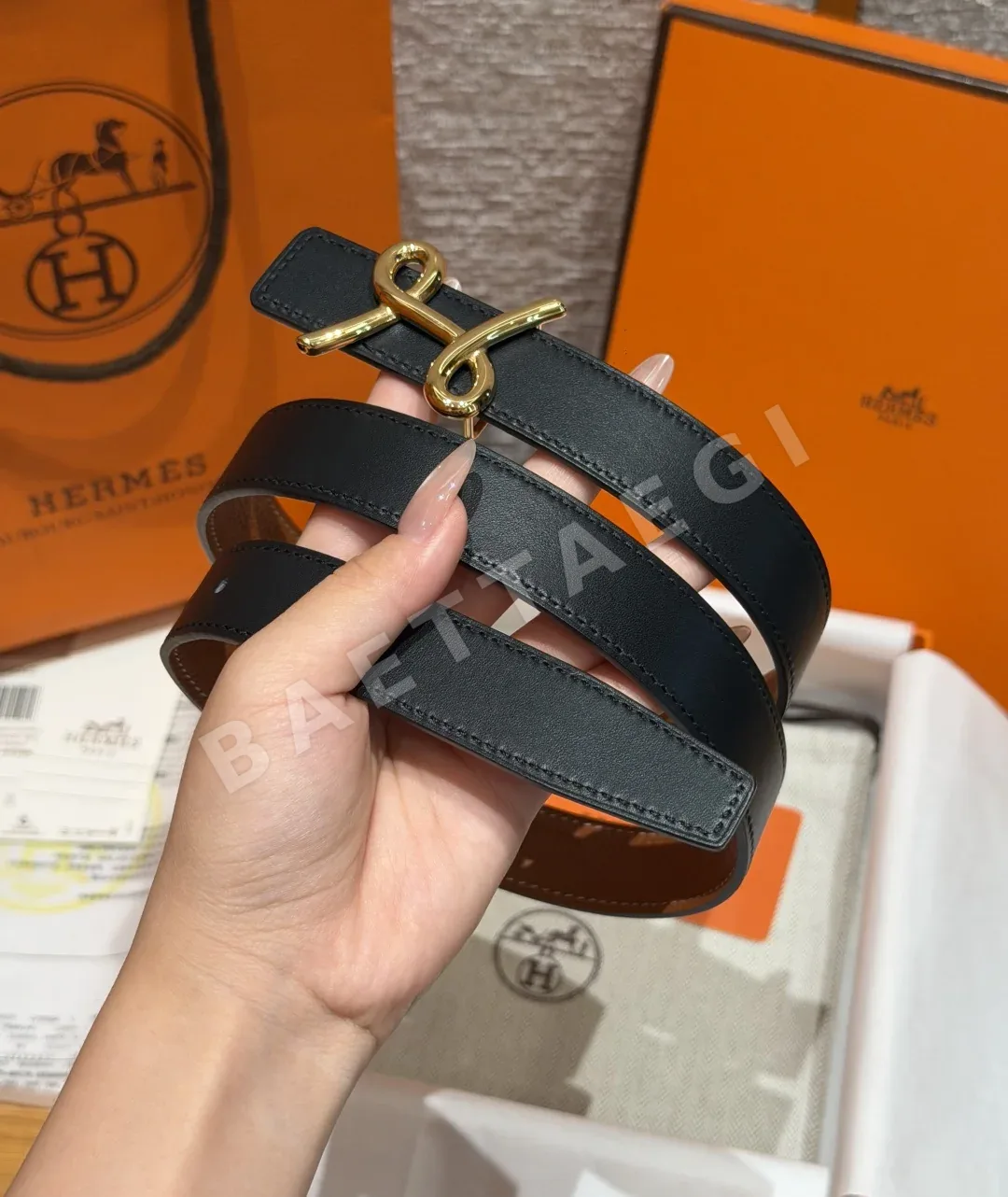 에르메스 H 크루아지에르 양면 가죽 여성 벨트 상세 이미지 4