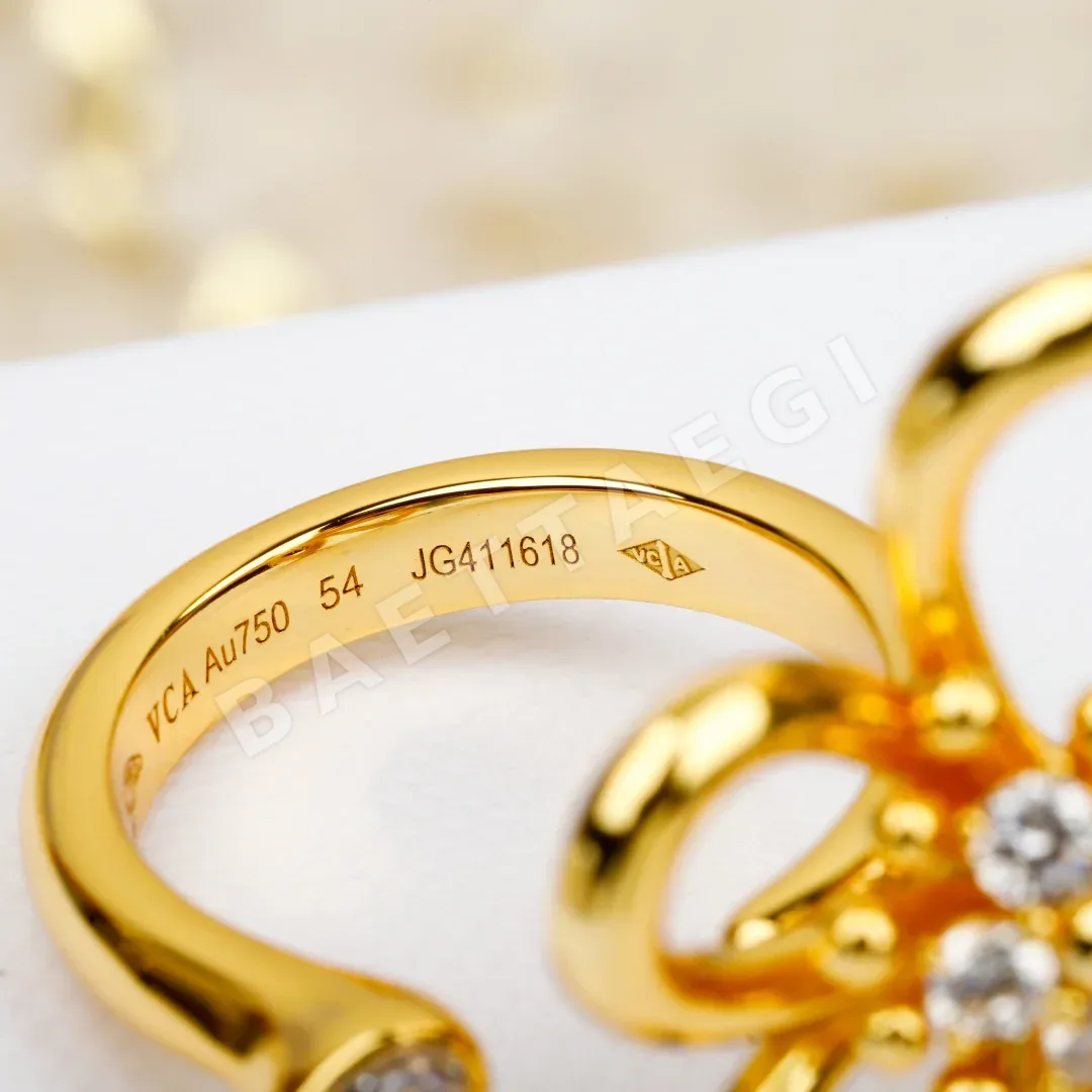 반클리프앤아펠 플라워 레이스 다이아몬드 반지 상세 이미지 10