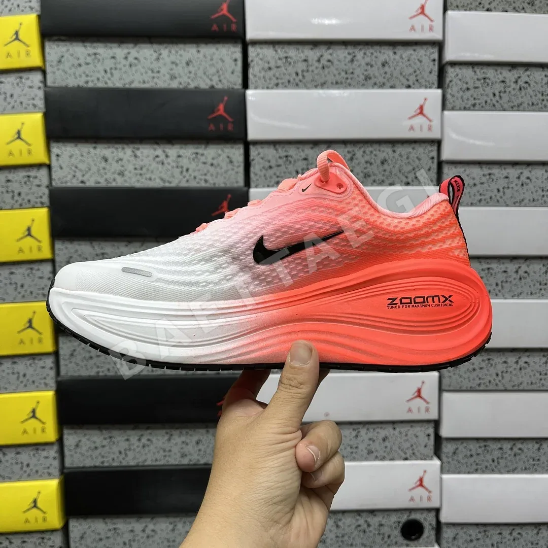 나이키 [XY] 보메로 플러스 IM2038-039 201686 Nike Vomero Plus 상세 이미지 5