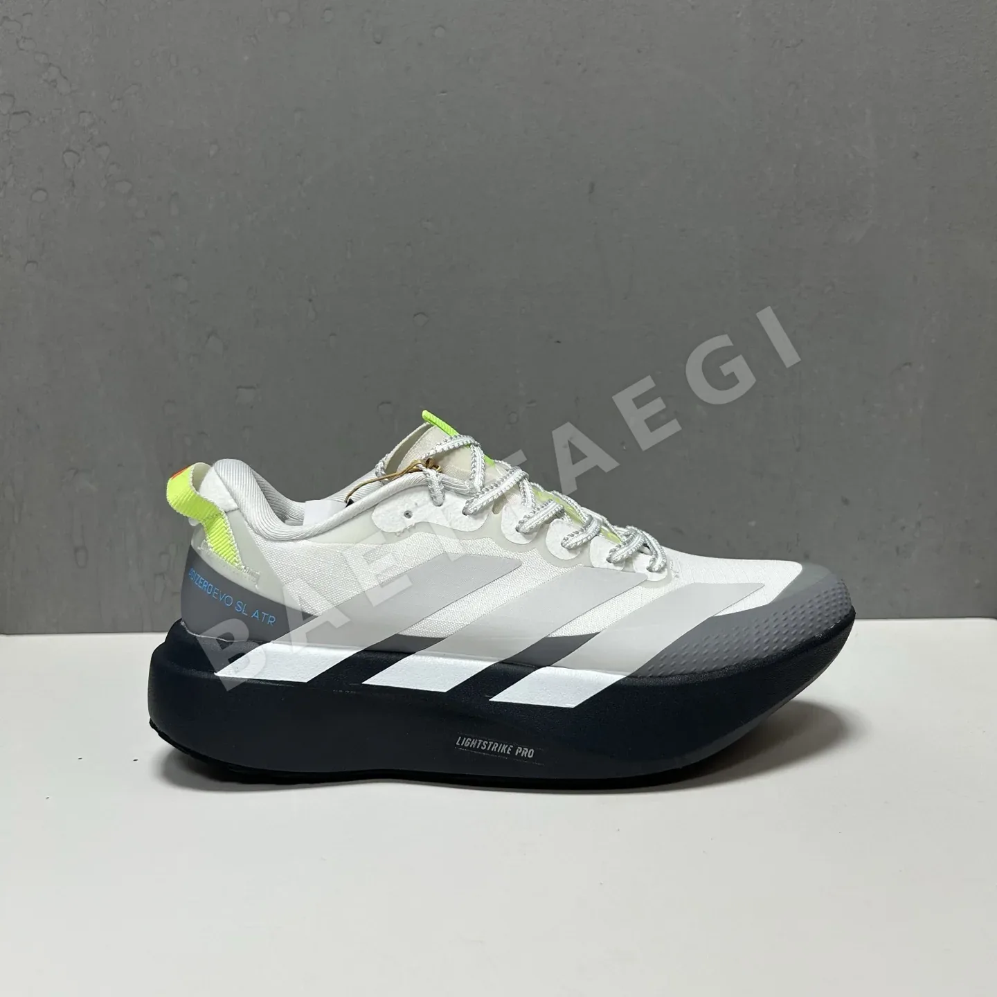 아디다스 신발 157707 Adidas Sneakers 상세 이미지 7
