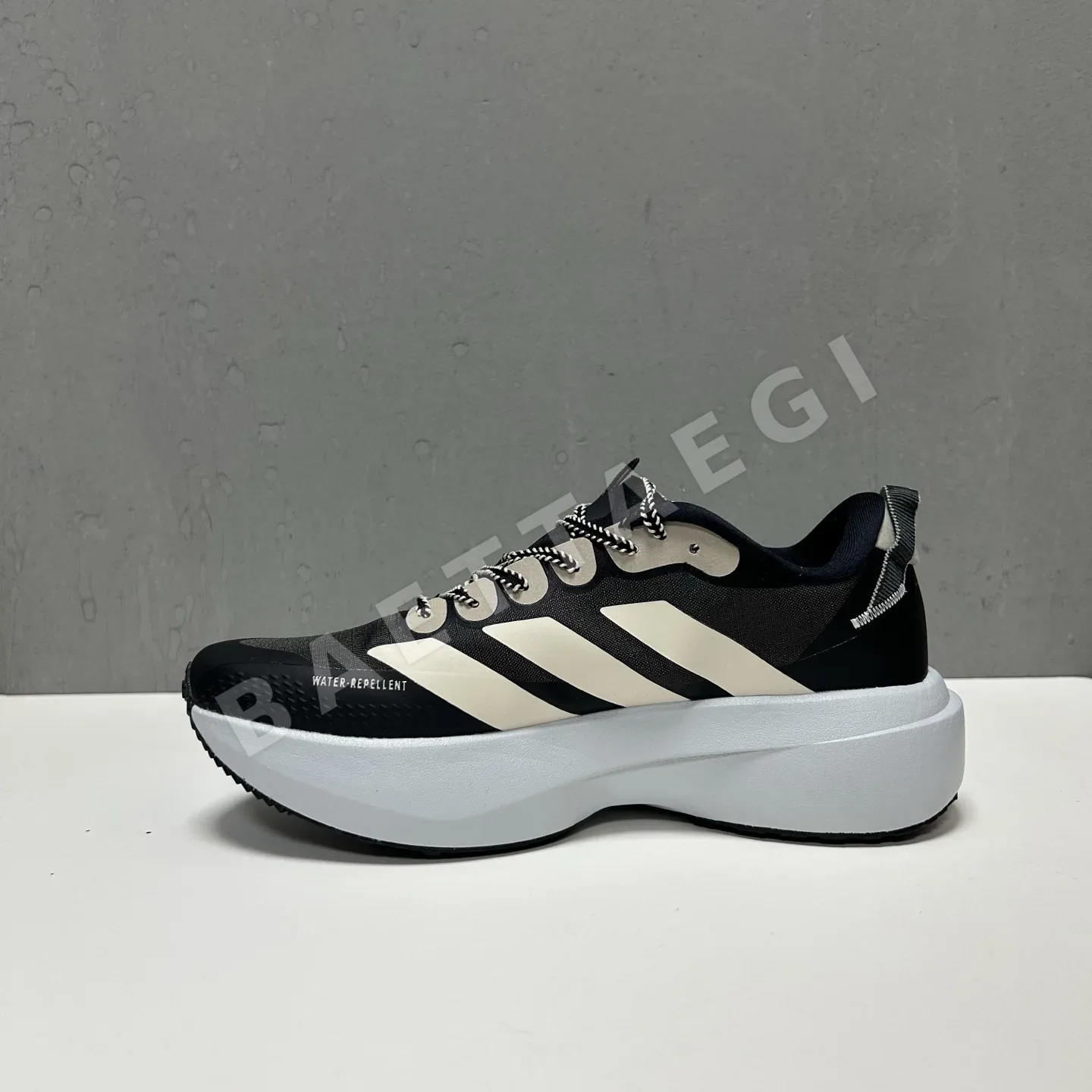 아디다스 신발 157704 Adidas Sneakers 상세 이미지 3