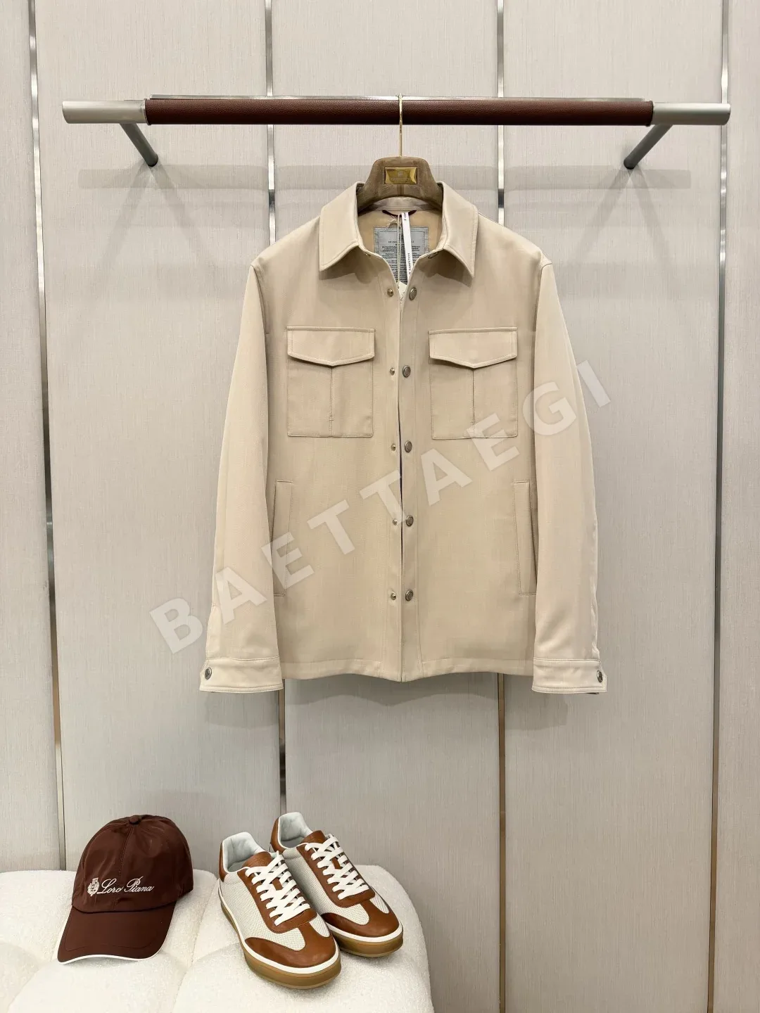 브루넬로쿠치넬리 다운 셔츠 스타일 남성 자켓 상세 이미지 3