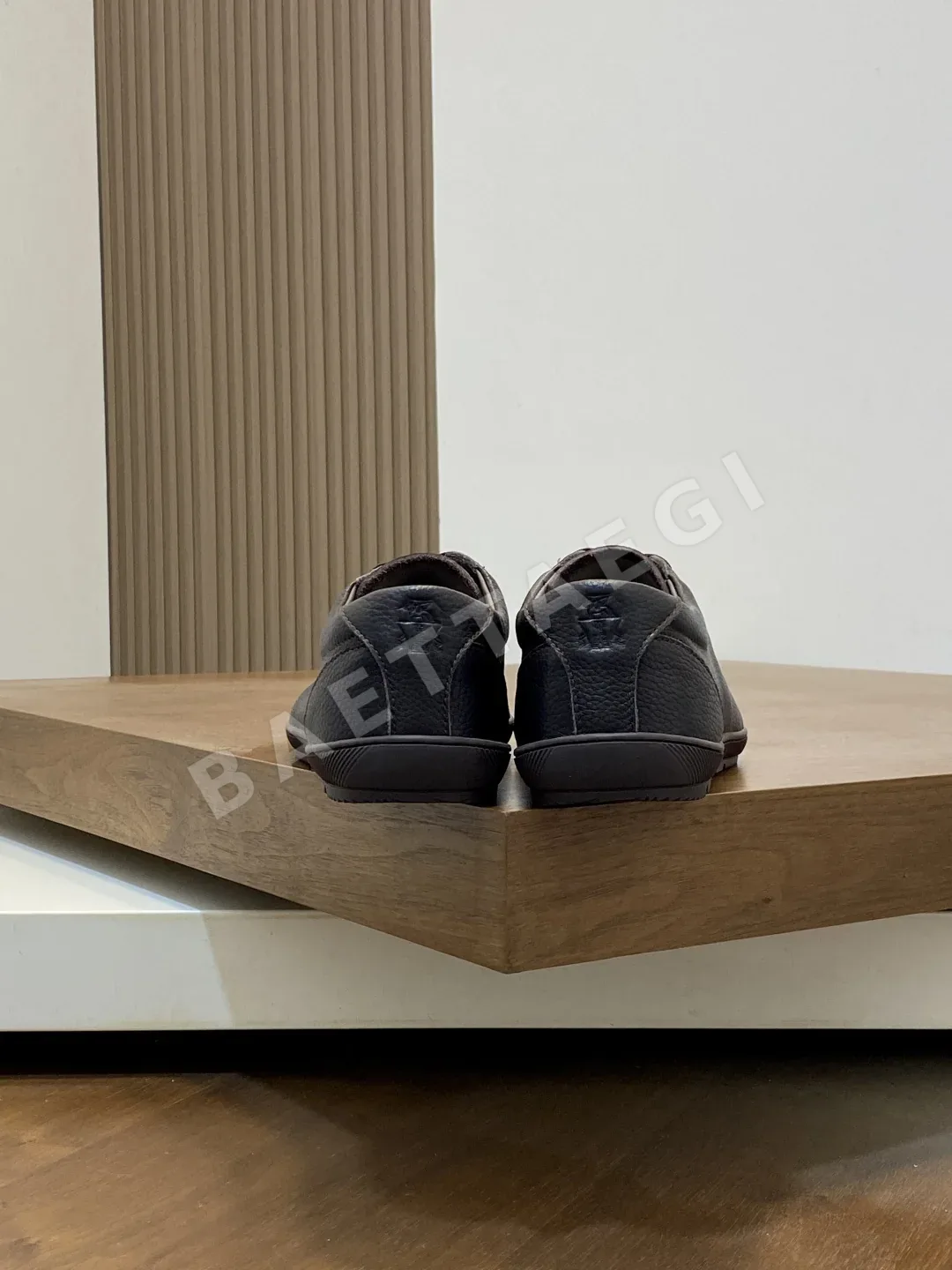 브루넬로쿠치넬리 남성 캐주얼 소가죽 스웨이드 신발 상세 이미지 8