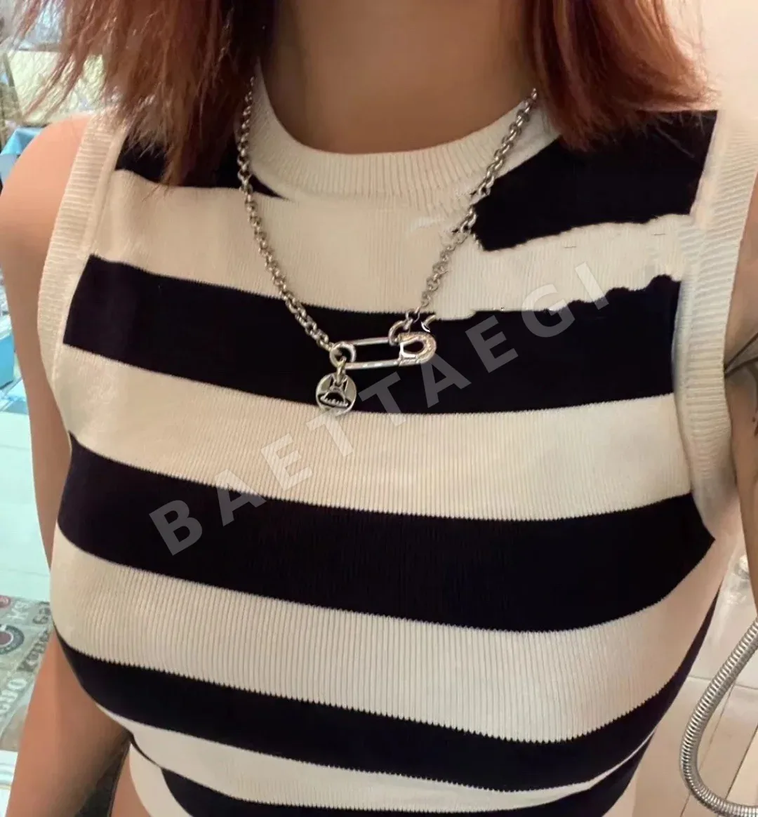 비비안웨스트우드 퓨어 크라운볼 토성 펜던트 목걸이 상세 이미지 3