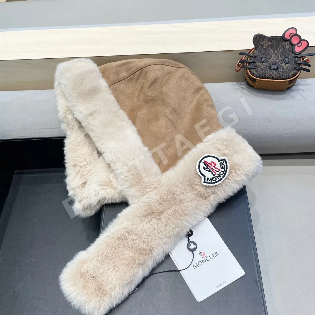 몽클레르 귀덮개 후드 여성용 모자 상세 이미지 8
