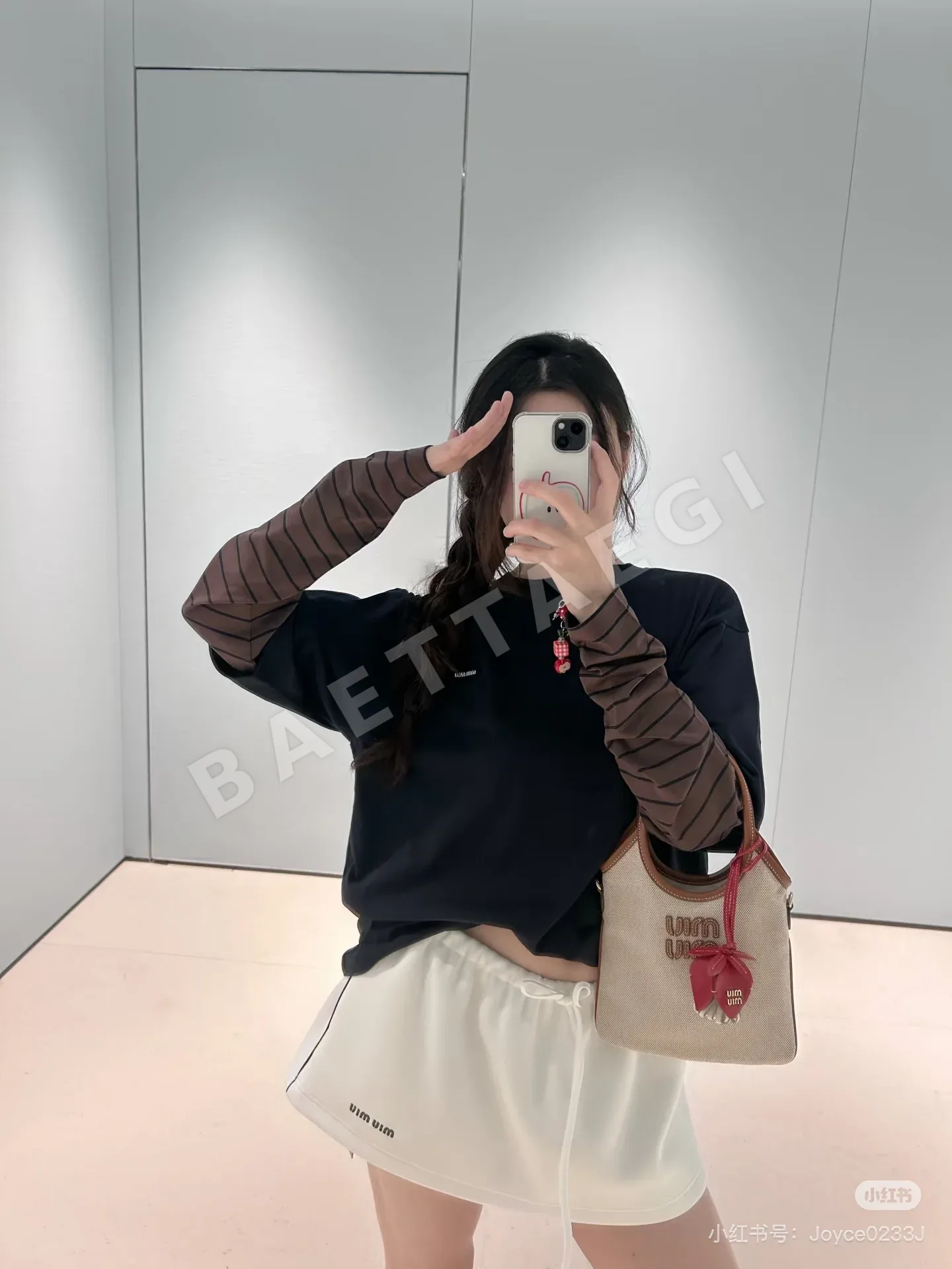 미우미우 스트라이프 오버핏 투피스 네이비 긴팔 셔츠 여성의류 레플리카 상세 이미지 6