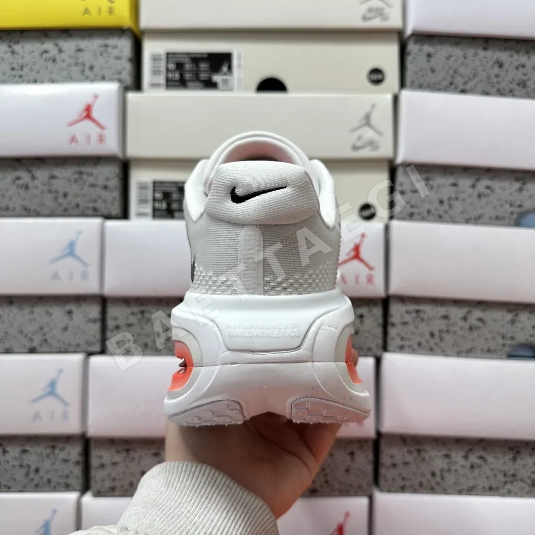 나이키 [5A] 보메로 프리미엄 HQ2050-103 201611 Nike Vomero Premium White Bright Crimson 상세 이미지 10