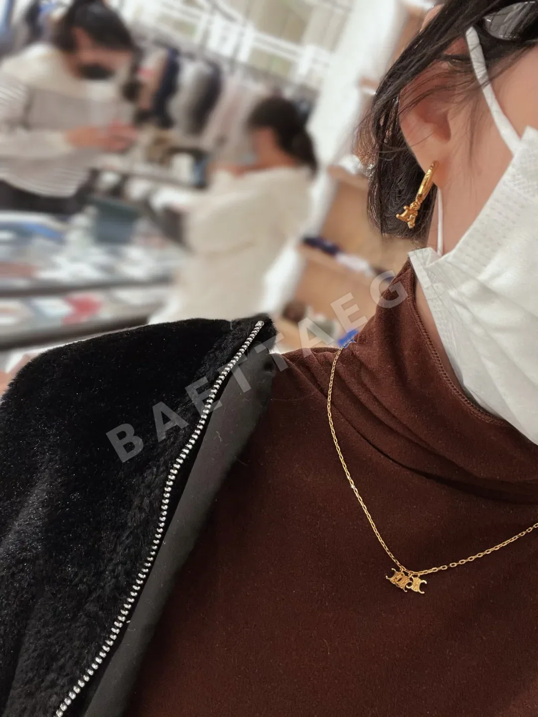 셀린느 개선문 엠블럼 목걸이 상세 이미지 2