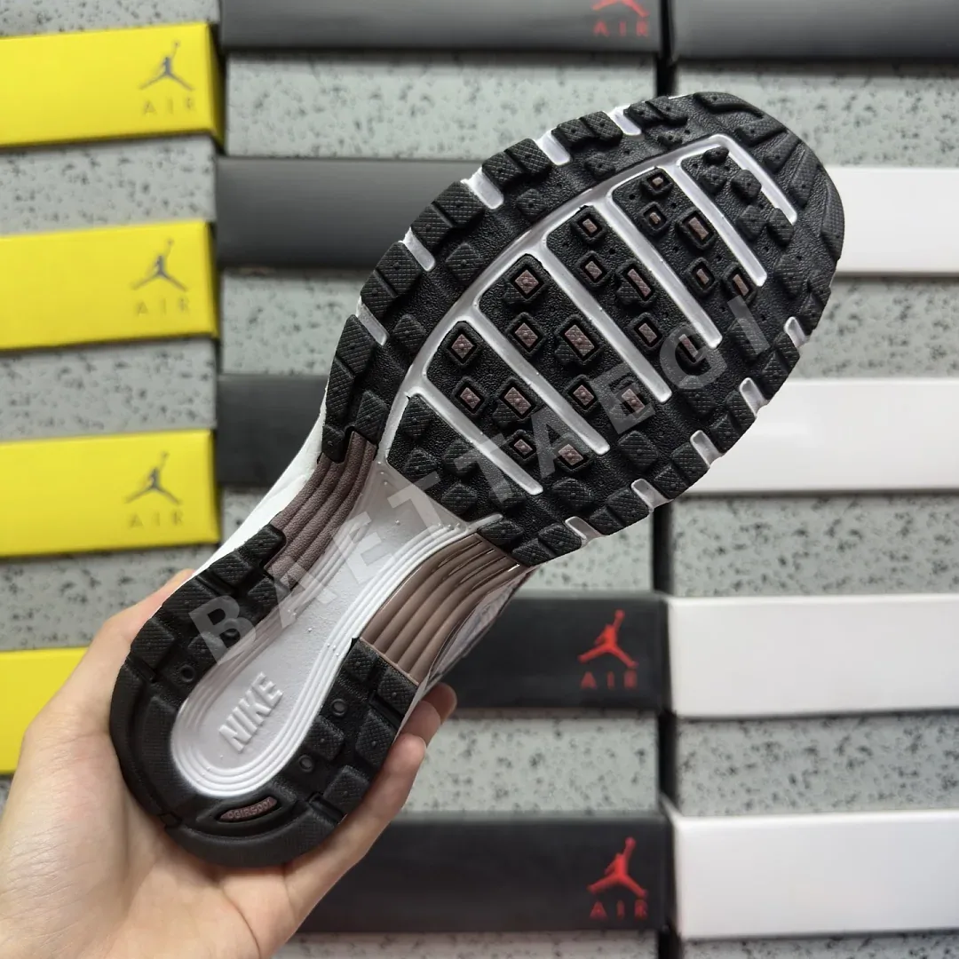 나이키 [PE] P 6000 BV1021-110 201749 Nike P-6000 White Metallic Silver Tattoo 상세 이미지 7