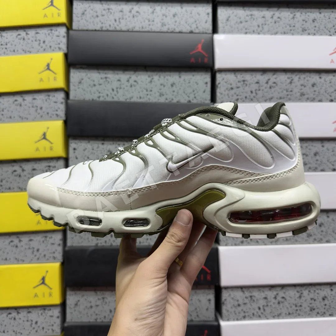 나이키 [BD] 에어 맥스 플러스 팬텀 FB9722-001 201871 Nike Air Max Plus Phantom Cargo Khaki 상세 이미지 8