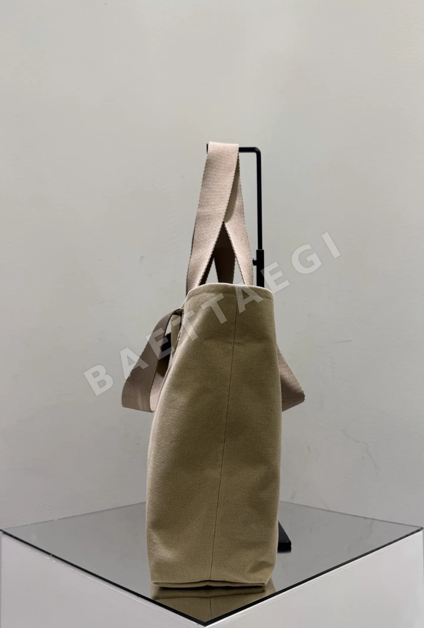 더로우 캔버스 토트백 상세 이미지 3