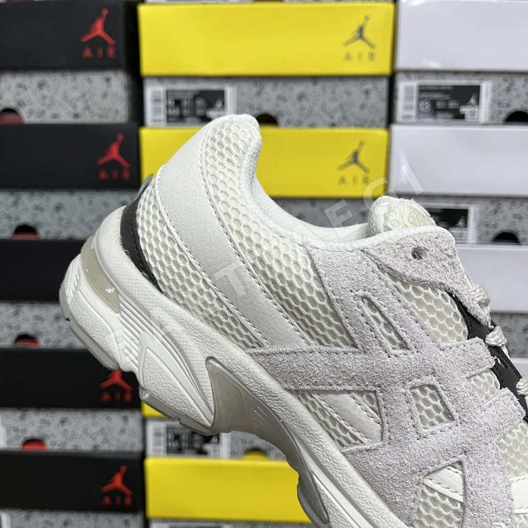 아식스 [KO] 젤 1130 1201A982-200 200277 Asics Gel 1130 상세 이미지 4
