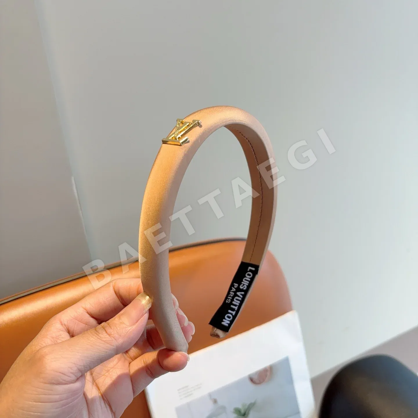 루이비통 와이드 헤드밴드 헤어악세사리 184006