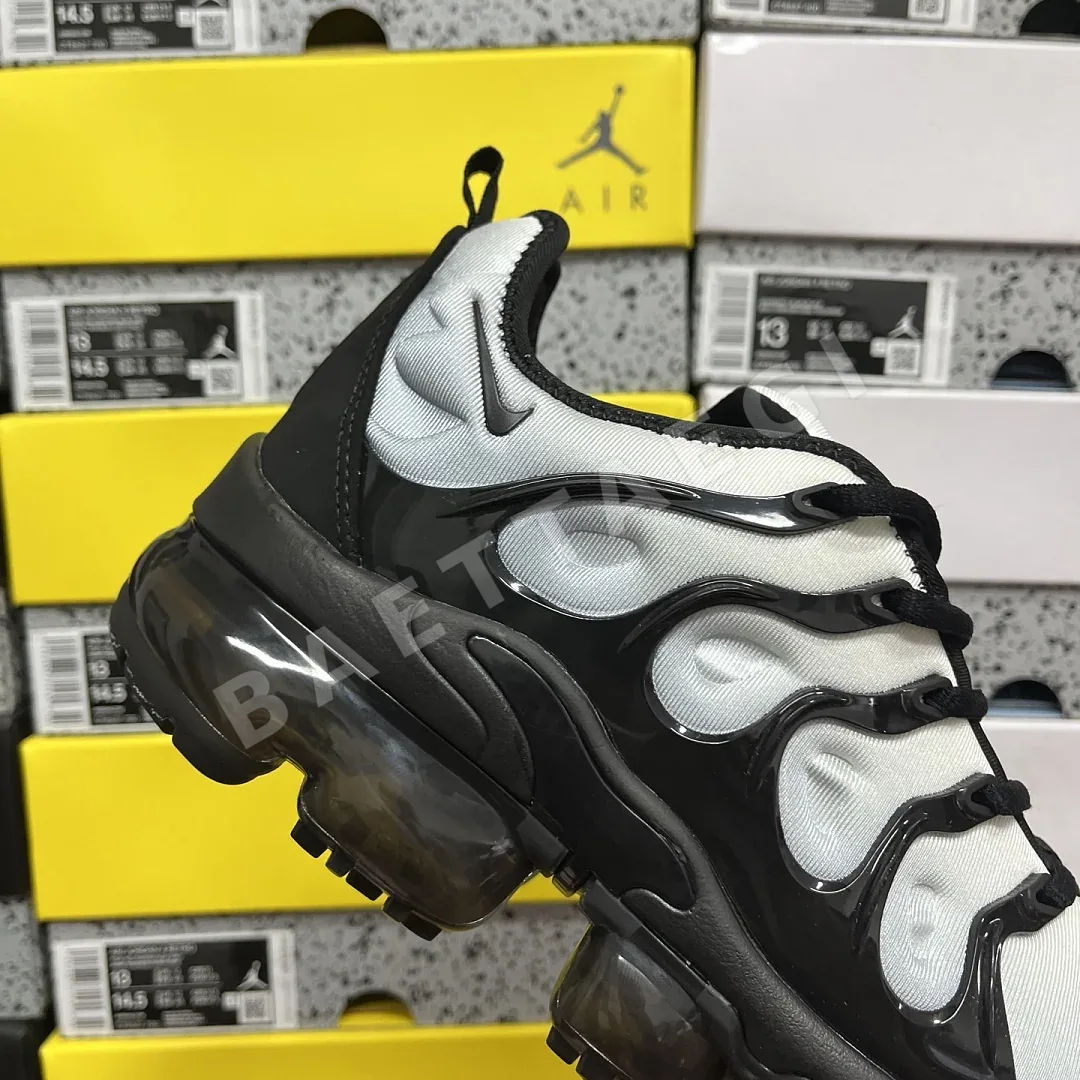 나이키 [OT] 에어 베이퍼맥스 플러스 화이트 블랙 AO4550-008 201588 Nike Air VaporMax Plus 상세 이미지 3