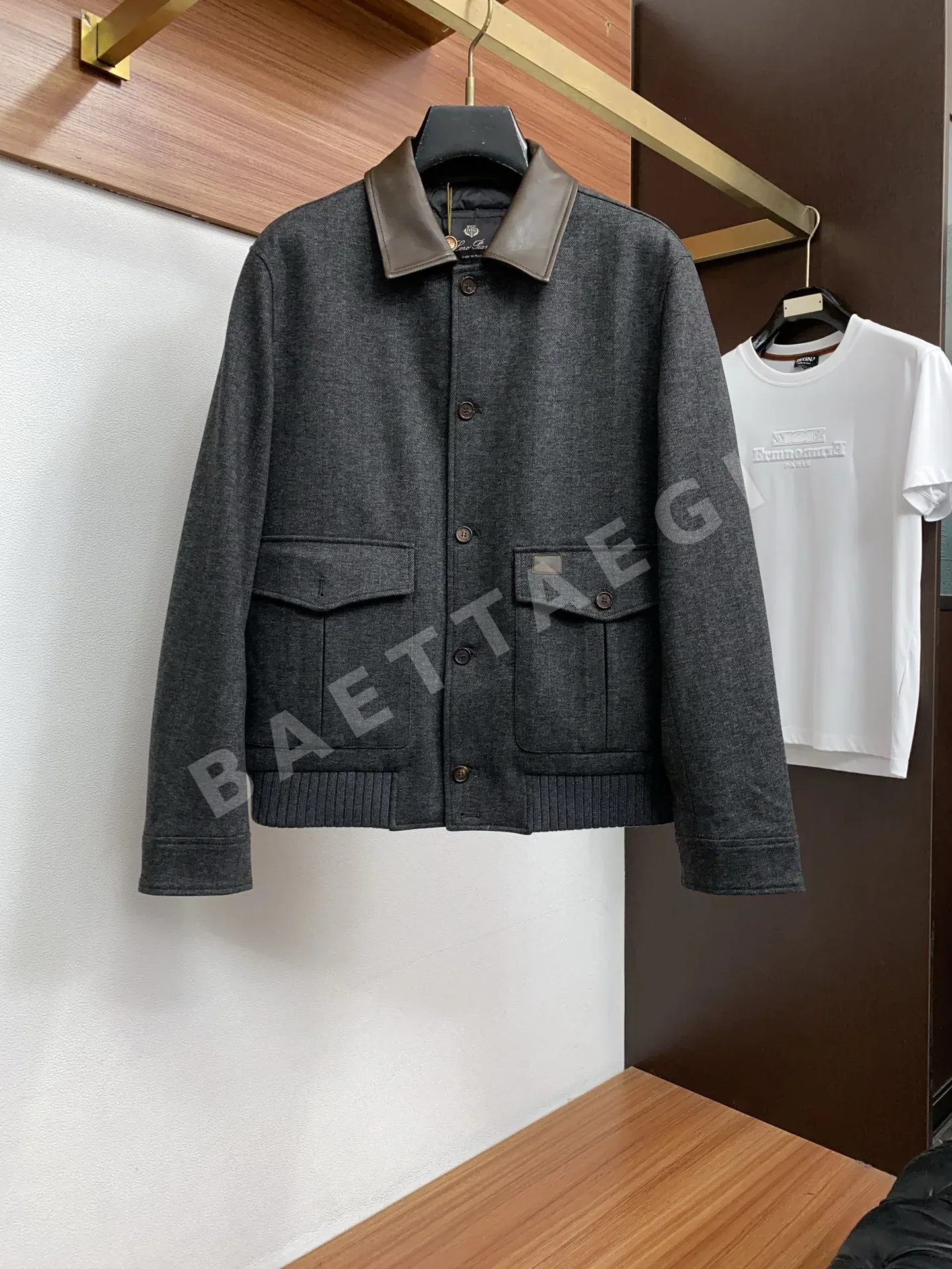 로로피아나 라펠 카라 슬림핏 구스다운 남성 자켓 156175