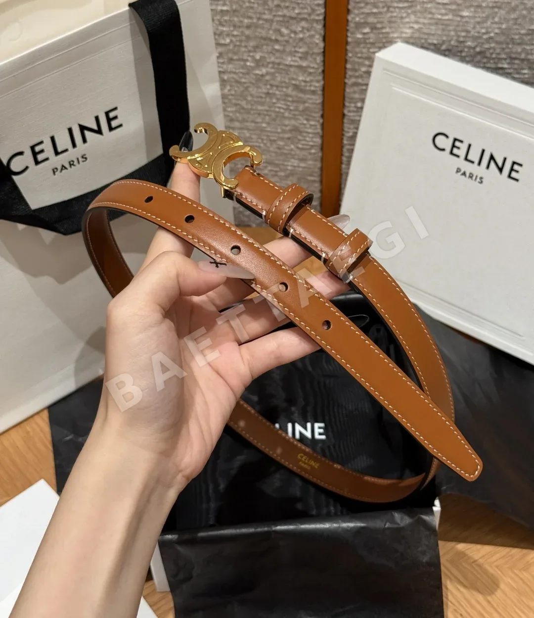 셀린느 트리옹 가죽 TRIOMPHE 18mm 벨트 상세 이미지 9