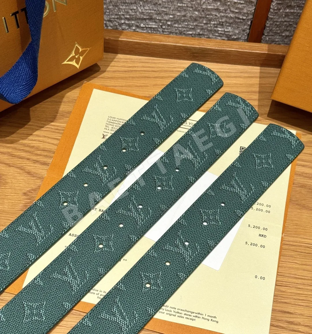 루이비통 디멘션 모노그램 헤리티지 40mm 리버서블 벨트 상세 이미지 6