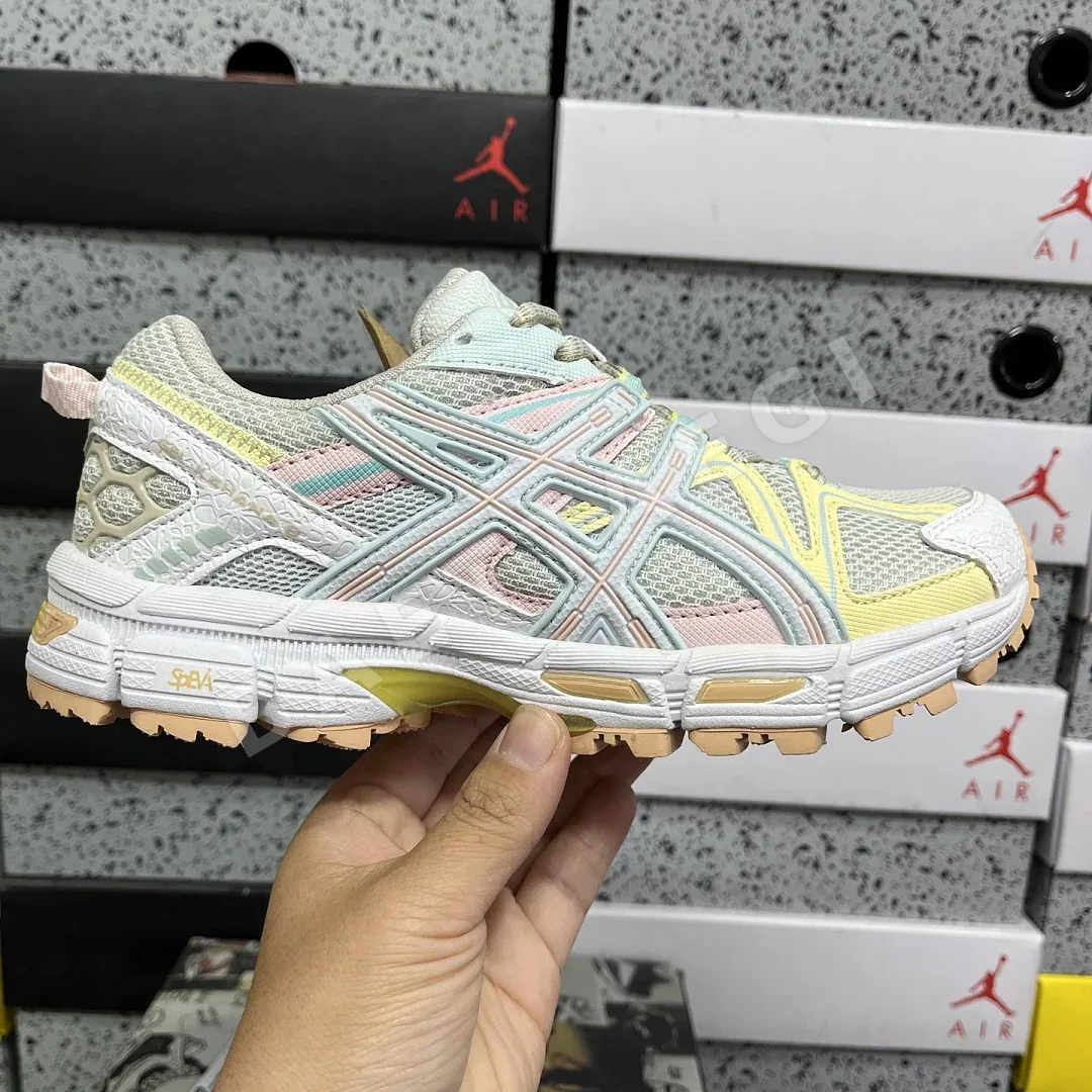 아식스 [XY] 젤 카하나 8 1012A978-020 200347 Asics Gel-Kahana 8 상세 이미지 4