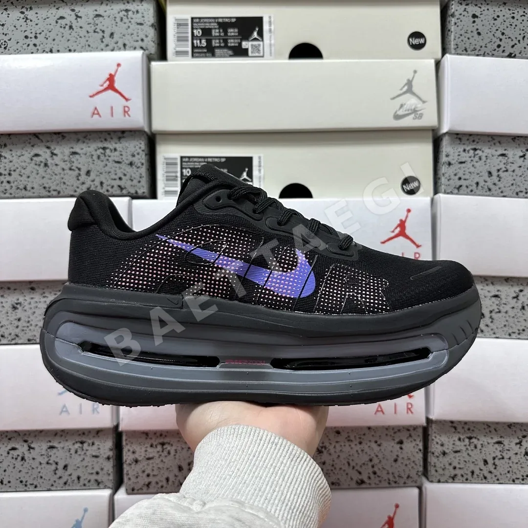 나이키 [5A] 보메로 프리미엄 블랙 퍼플 HQ2050-002 201635 Nike Vomero Premium 상세 이미지 7