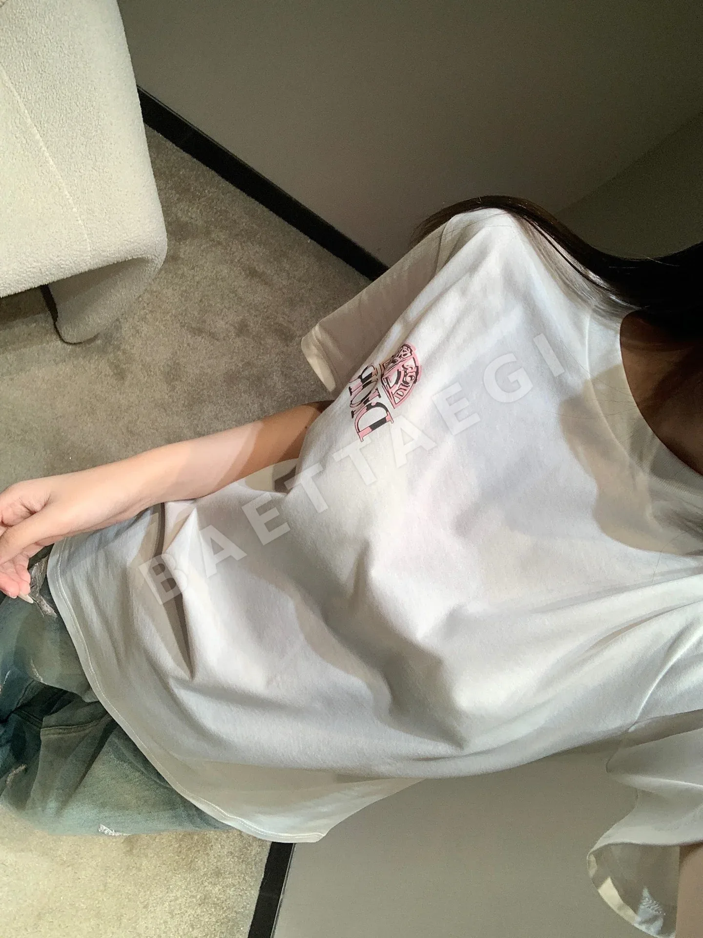 디올 레터 프린트 반팔 티셔츠 상세 이미지 5