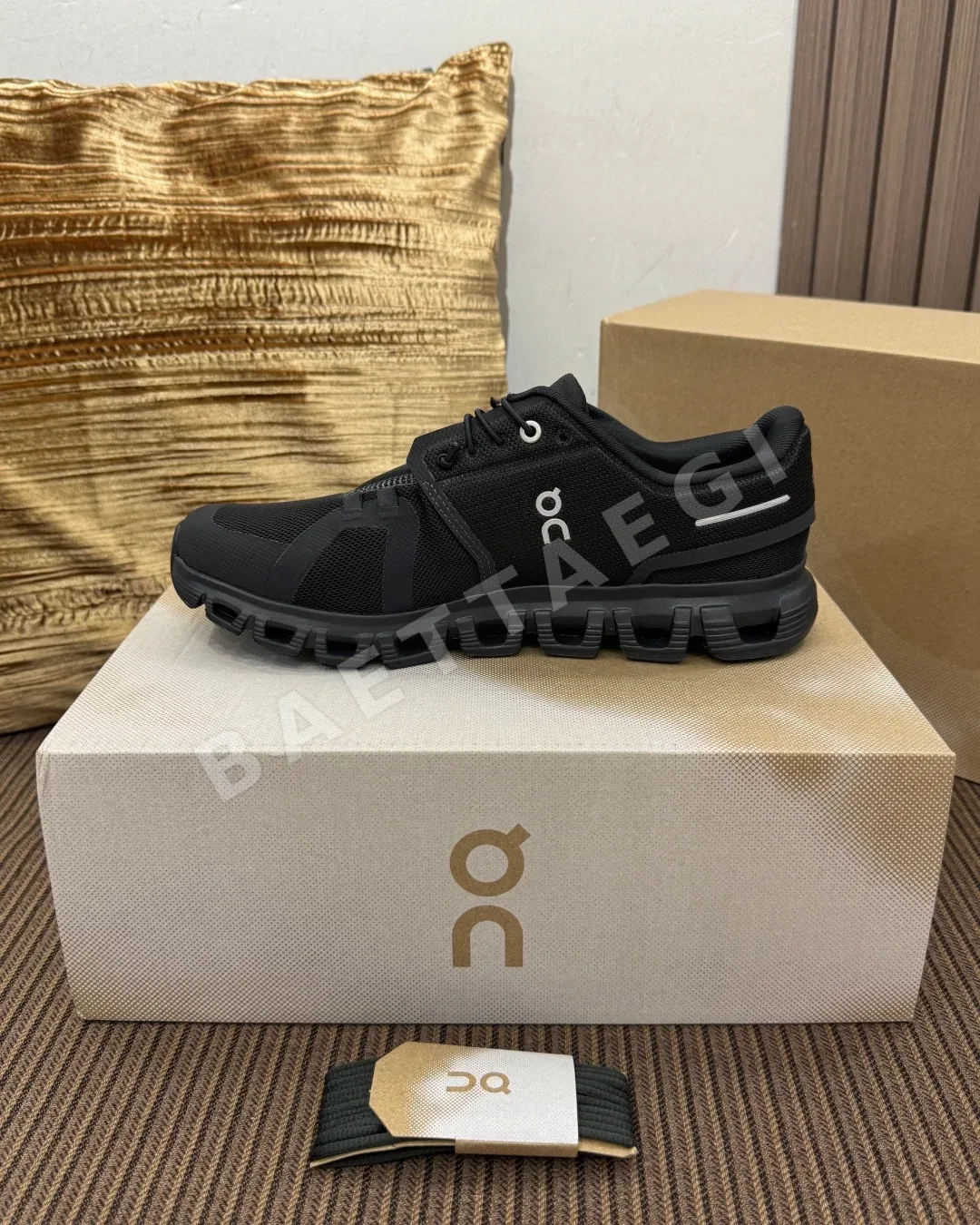 ON Cloud 6 메시 스니커즈 상세 이미지 8