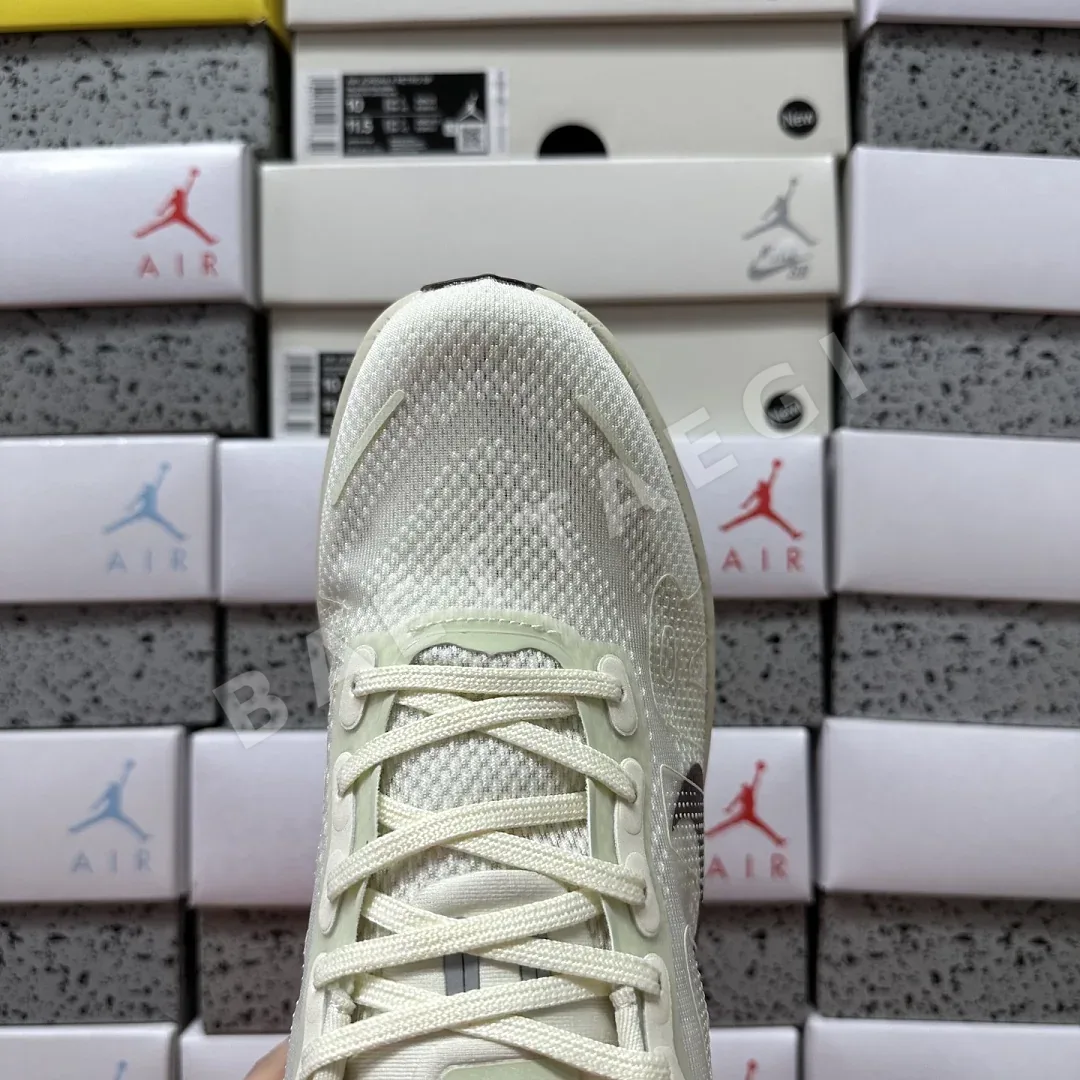 나이키 [5A] 보메로 프리미엄 아이보리 HQ2050-700 201634 Nike Vomero Premium 상세 이미지 10
