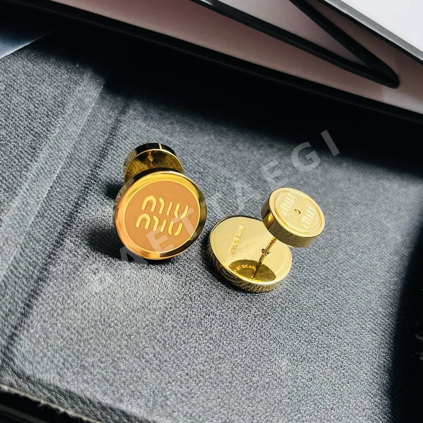 미우미우 귀걸이 61103 Miu Miu Earrings 상세 이미지 9