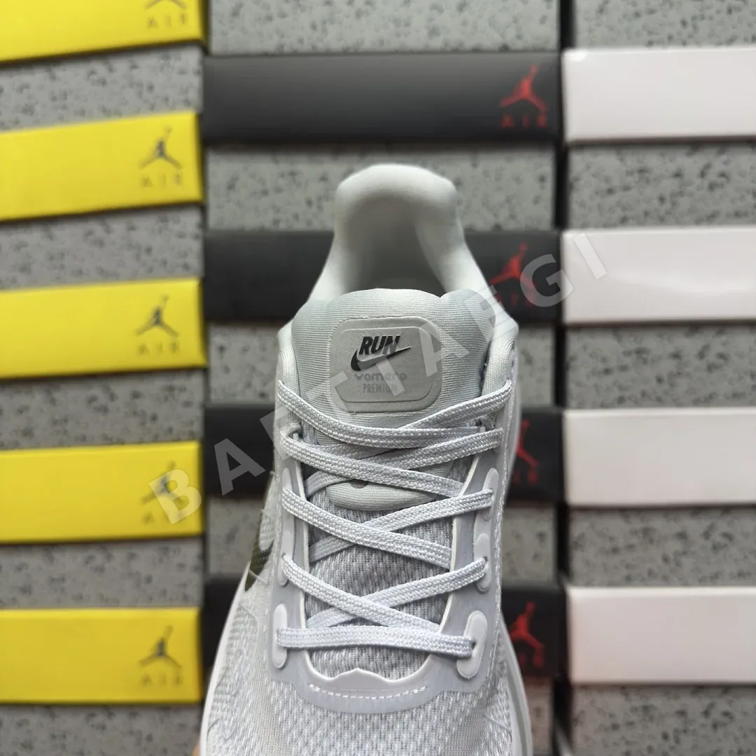 나이키 [5A] 보메로 프리미엄 HQ2050-104 201800 Nike Vomero Premium Grey Fog Dark Obsidian 상세 이미지 9