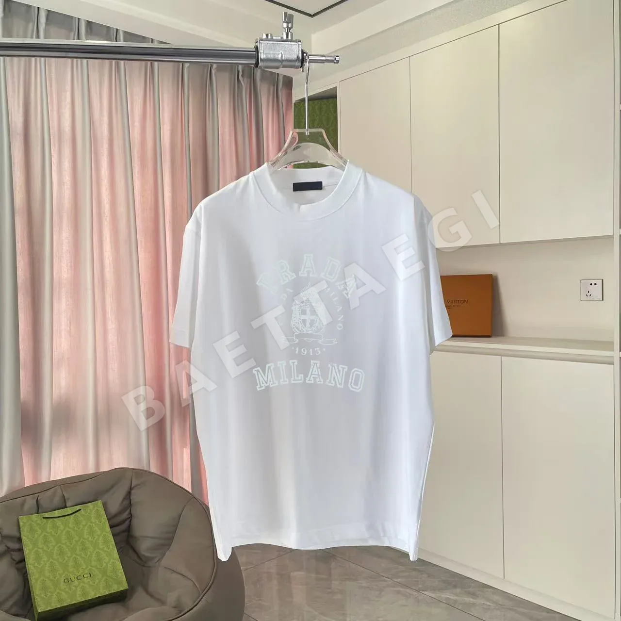 프라다 커스텀 레터 로고 반팔 티셔츠 53773