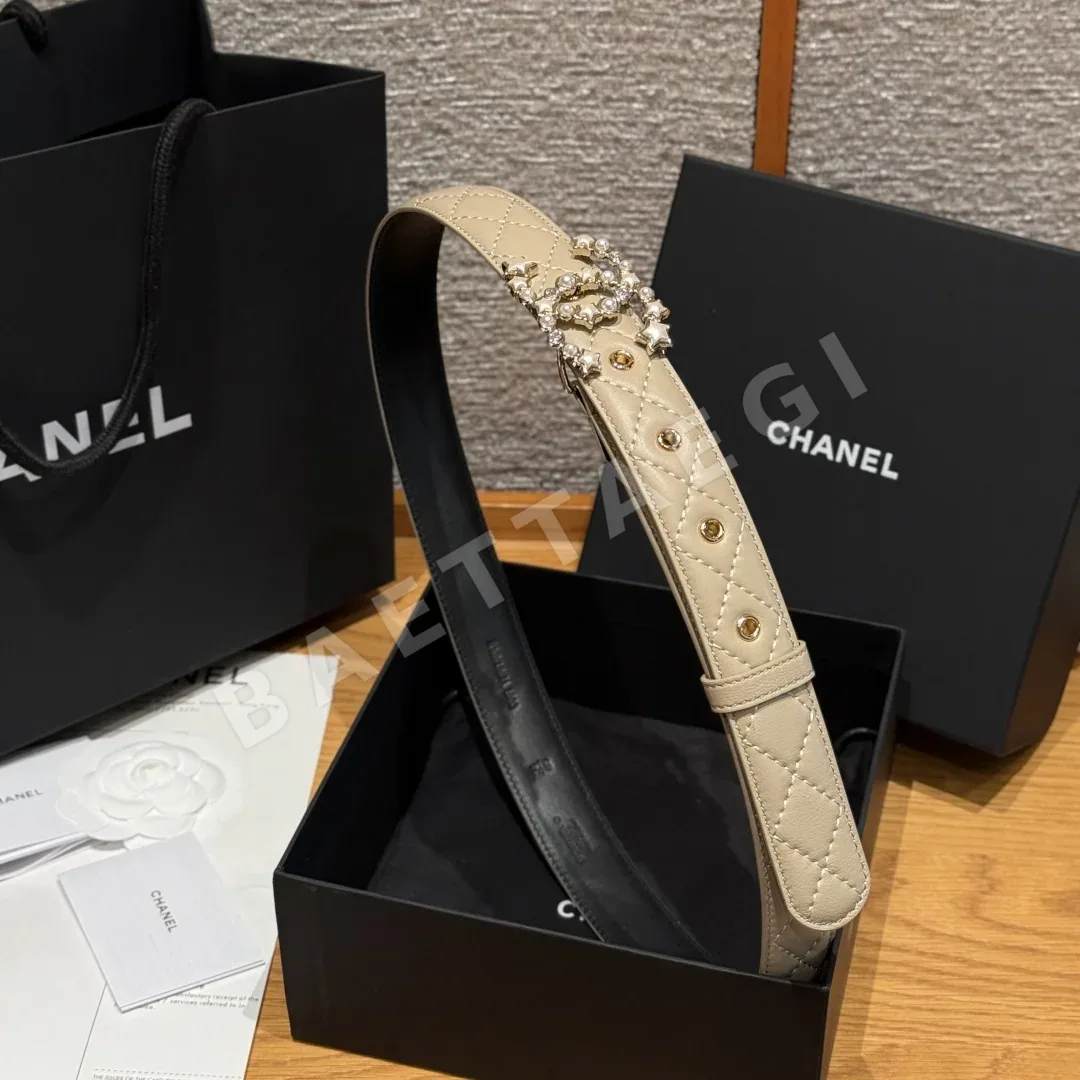 샤넬 더블 C 메탈 로고 램스킨 벨트 상세 이미지 4