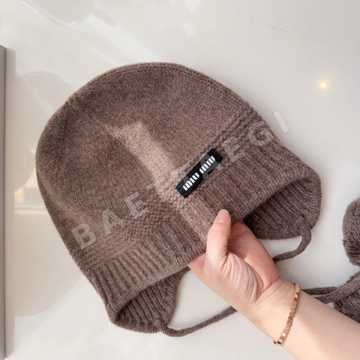 미우미우 모자 81393 Miu Miu Cap 상세 이미지 7