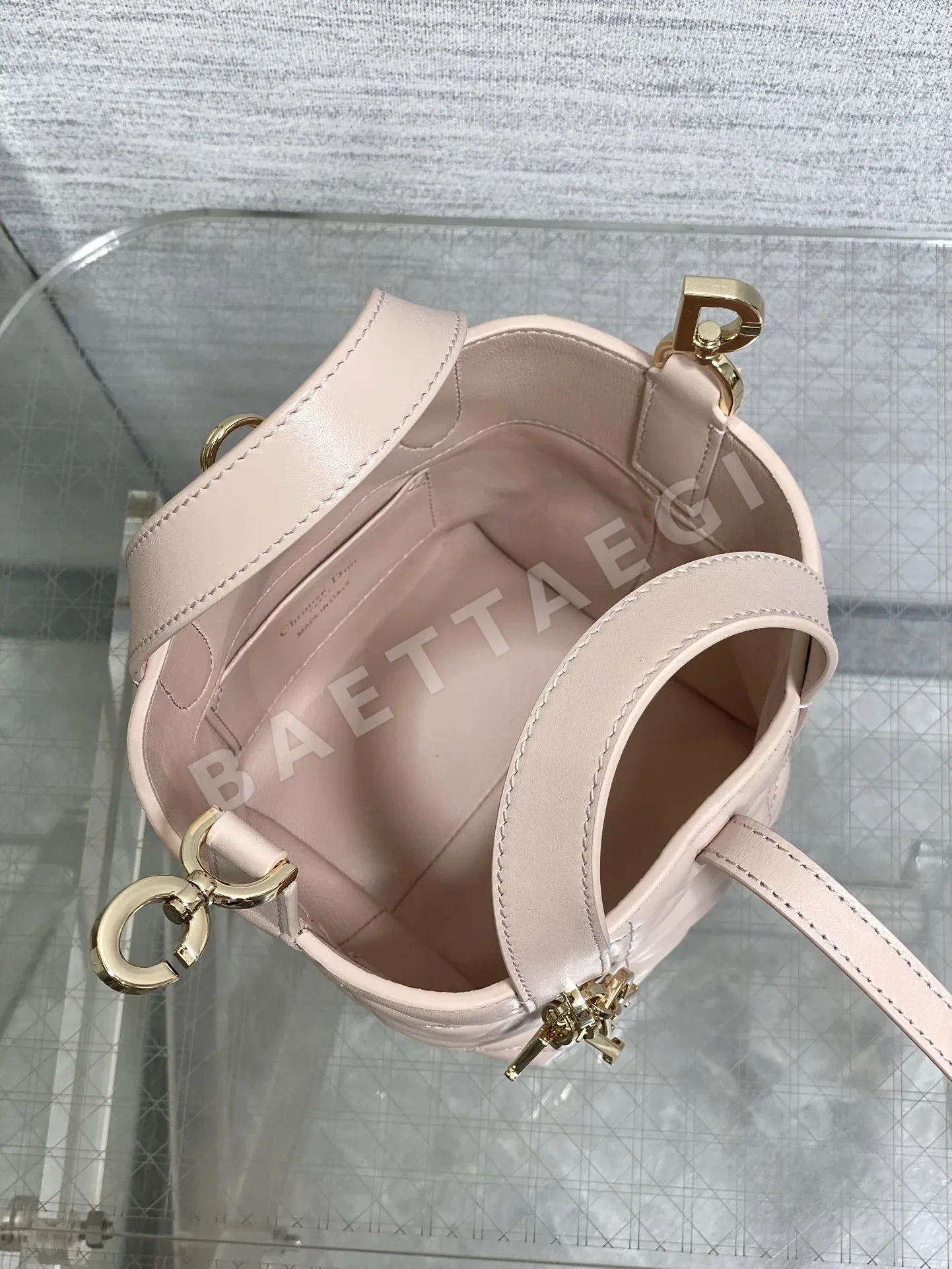 디올 뚜주흐 미니 토트백 상세 이미지 8