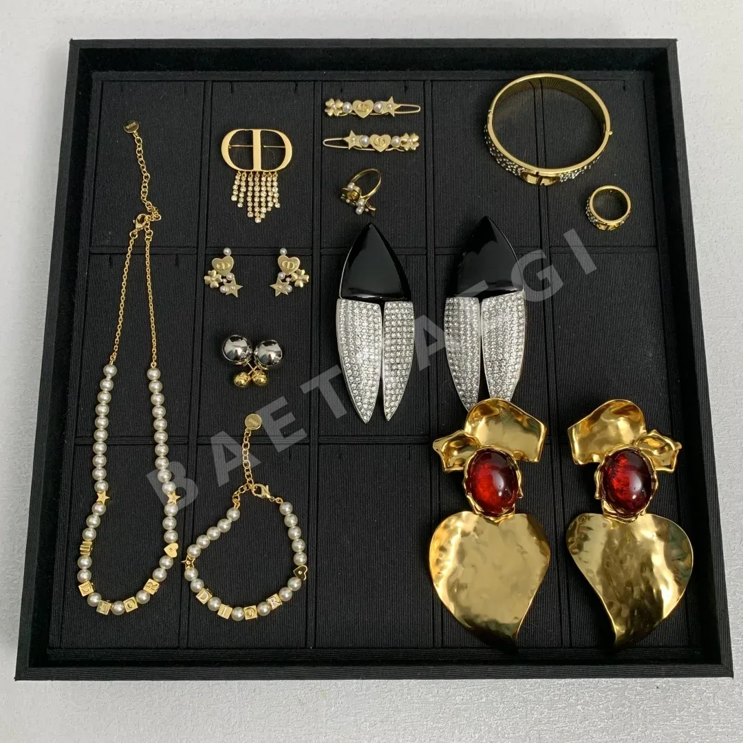 디올 귀걸이 60407 Dior Earrings 상세 이미지 6
