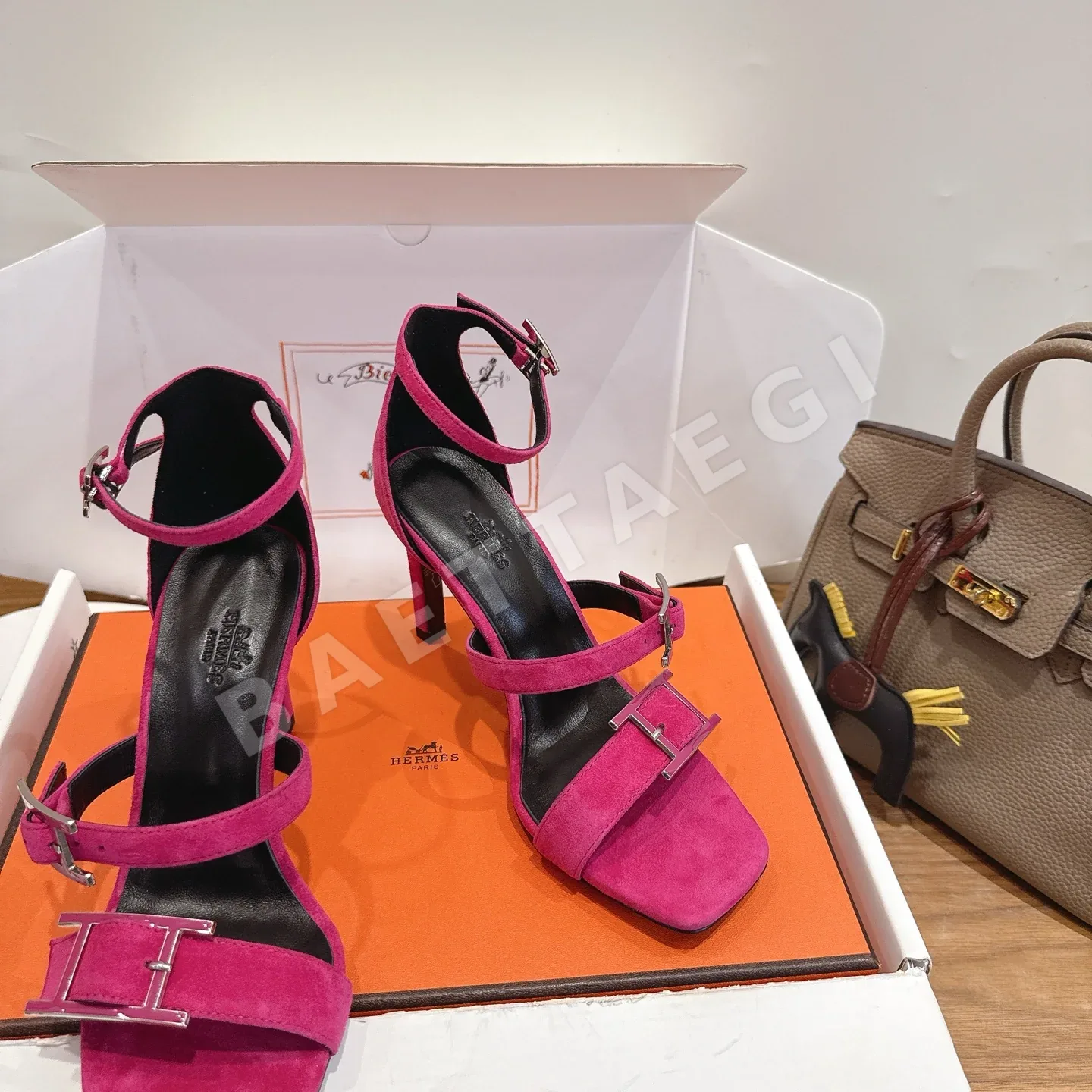 에르메스 리브 90 샌들(Hermès Liv 90 Sandal) 상세 이미지 2
