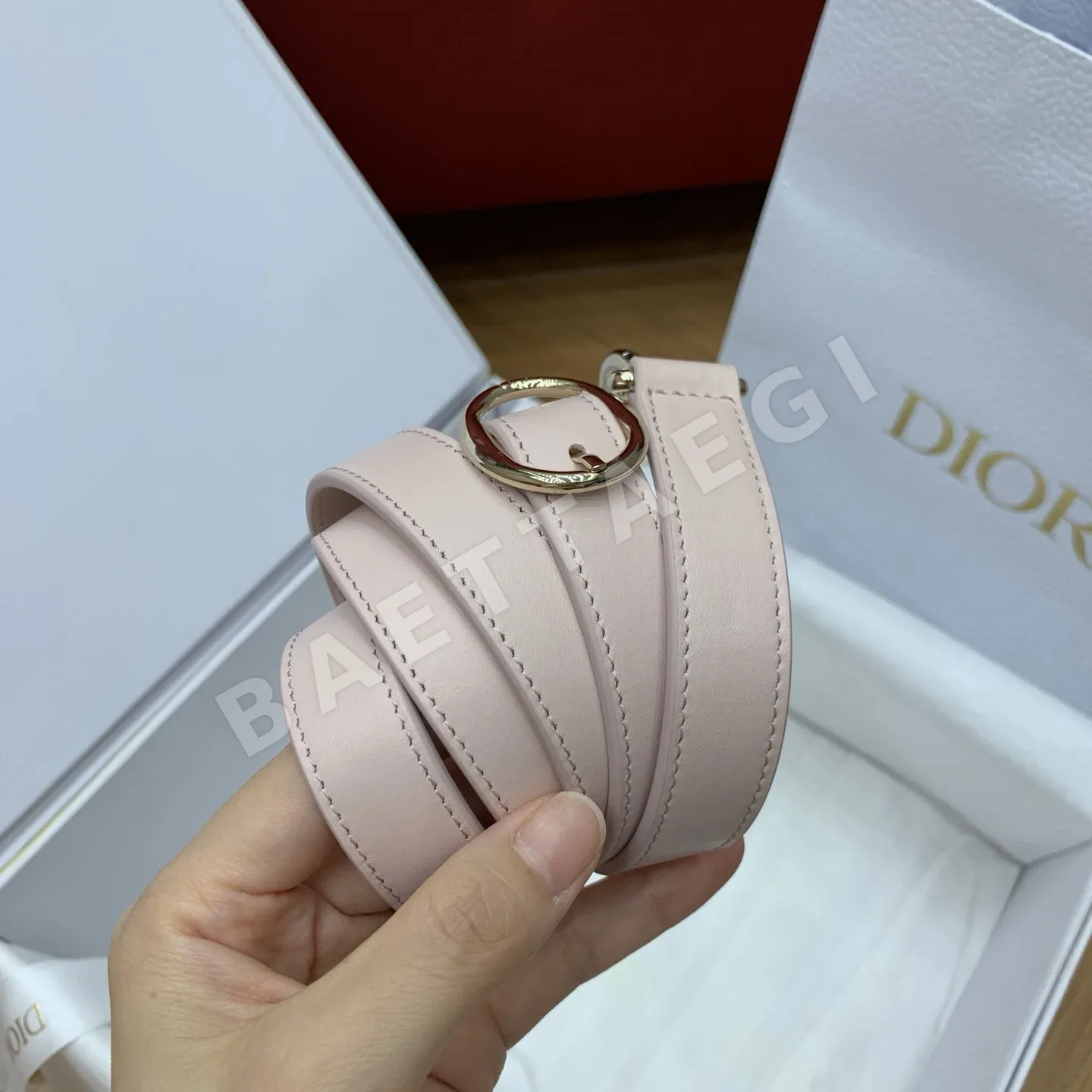 디올 코코 송아지가죽 핸드백 상세 이미지 9