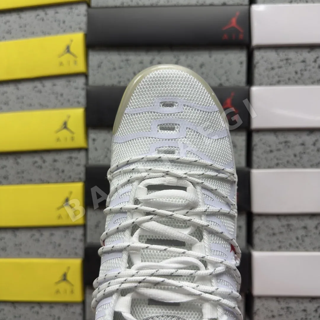 나이키 [BD] 에어 맥스 플러스 FN3488-100 201914 Nike Air Max Plus Lace Utility White 상세 이미지 8